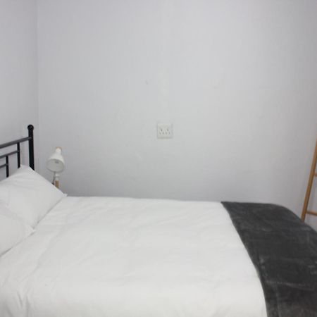 Explorer Backpackers Johannesburg Dış mekan fotoğraf